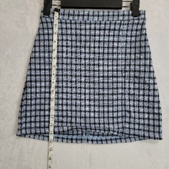 Hollister Ultra High-Rise Mini Skirt Size XS XSmall Plaid Black Blue Back Zip - Picture 7 of 9